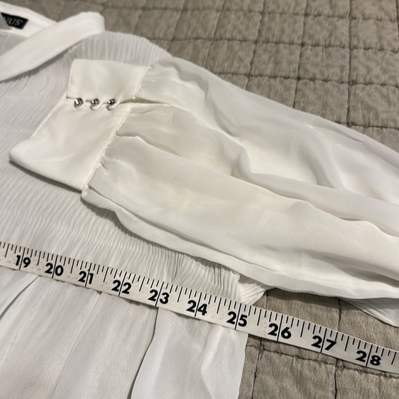 Venus Ivory sheer blouse sz 16 NWOT - Picture 5 of 5